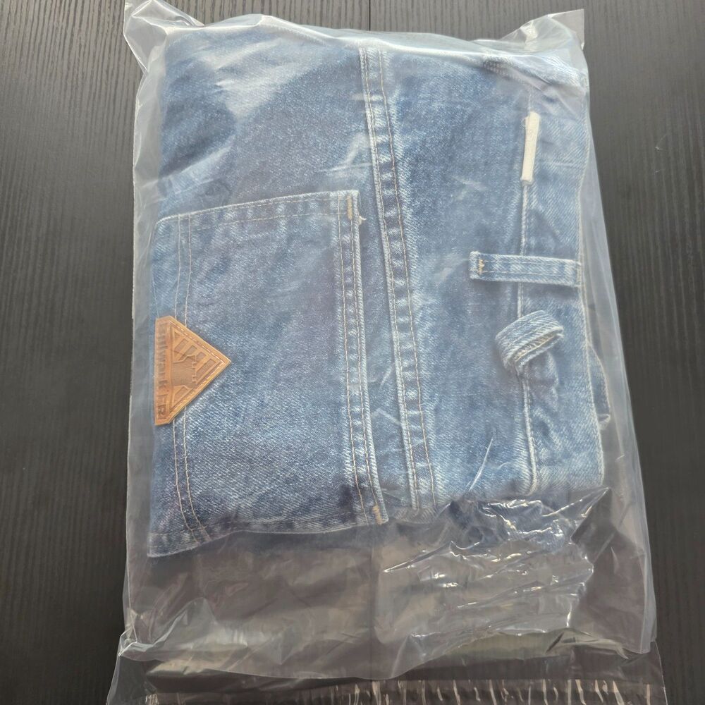 Bulwark Fire-Resistant Jeans - Picture 7 of 8
